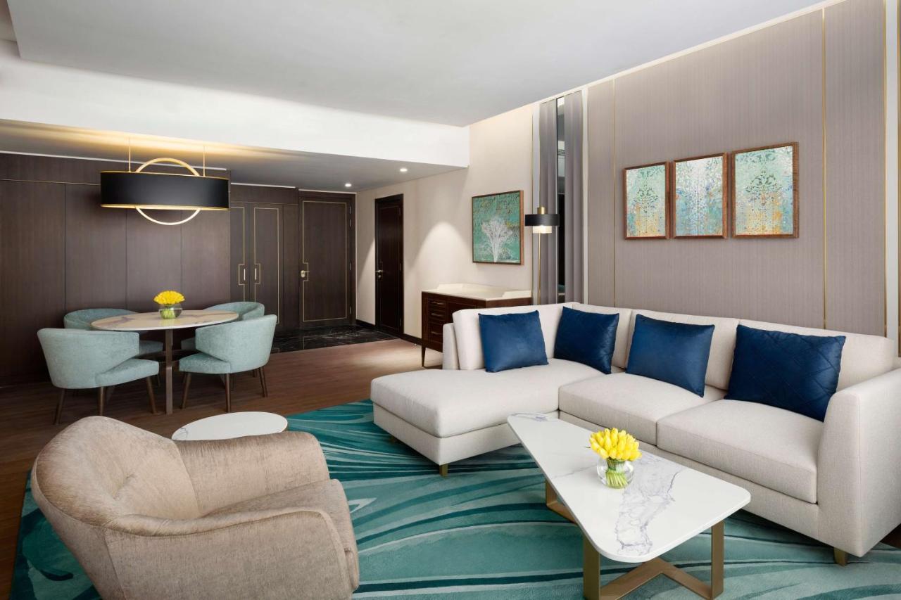 阿尔霍巴尔君悦酒店及公寓 阿可贺巴 外观 照片 A suite at the hotel